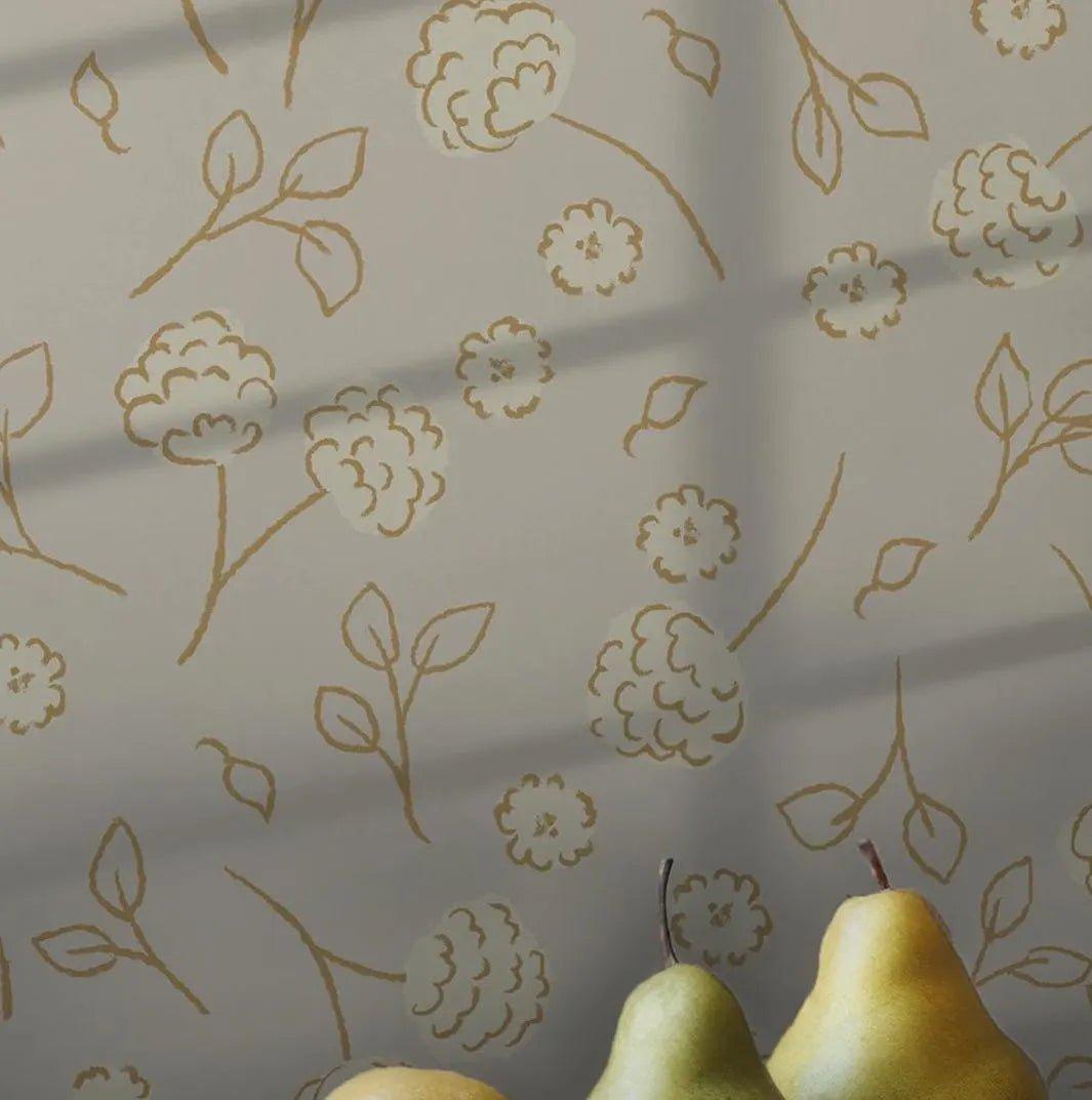 Beige Gold Floral Wallpaper - Self Adhesive Peel and Stick - Soft Tones Vintage Flowers Botanical BV328